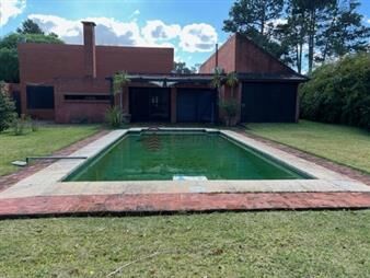 https://web5.gallito.com.uy/casa-en-el-golf-inmuebles-21821067
