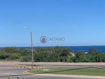 https://web5.gallito.com.uy/casa-primera-fila-al-mar-punta-del-este-inmuebles-19309793