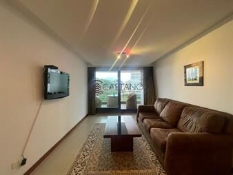 https://web5.gallito.com.uy/venta-apartamento-1-dormitorio-y-medio-sobre-roosevelt-punt-inmuebles-23605235