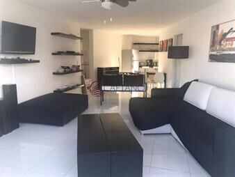 https://www.gallito.com.uy/apto-en-edificio-con-muy-buenos-servicios-inmuebles-20879498