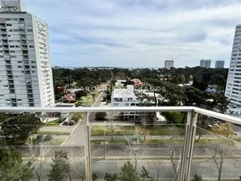https://web5.gallito.com.uy/venta-apartamento-2-dormitorios-roosevelt-punta-del-este-inmuebles-22655277