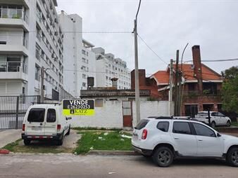 https://web5.gallito.com.uy/terreno-en-zona-malvin-sur-inmuebles-21971407