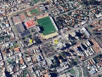 https://web5.gallito.com.uy/lote-apto-para-construir-en-altura-en-el-centro-de-maldonad-inmuebles-23800550