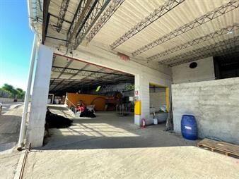 https://web5.gallito.com.uy/galpon-de-1000-metros-y-oficinas-en-paso-de-la-arena-inmuebles-23816894