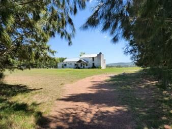 https://web5.gallito.com.uy/chacra-5-hs-con-2-casas-consulte-inmuebles-23392871