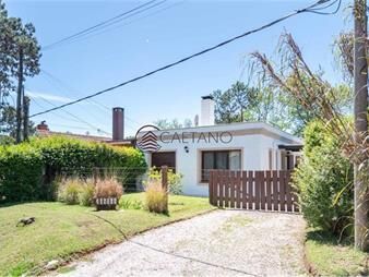 https://www.gallito.com.uy/hermosa-casa-en-jardines-de-cordoba-inmuebles-21399224