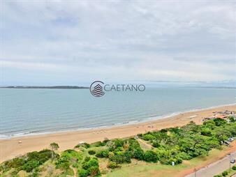 https://web5.gallito.com.uy/ph-en-playa-mansa-gran-planta-inmuebles-23604800