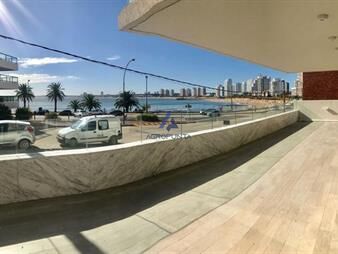 https://web5.gallito.com.uy/espectacular-apartamento-en-penã­nsula-con-piscina-propia-inmuebles-24091152