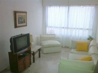 https://web5.gallito.com.uy/apartamento-en-penã­nsula-inmuebles-23472156