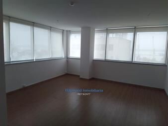 https://www.gallito.com.uy/excelente-oficina-de-46m2-con-garage-en-ciudad-vieja-inmuebles-20135287