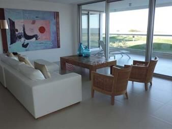 https://web5.gallito.com.uy/apartamento-en-brava-3-dormitorios-inmuebles-20347965