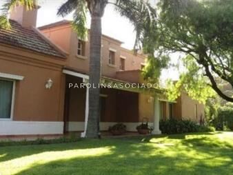 https://web5.gallito.com.uy/casa-en-venta-4-dormitorios-punta-ballena-solanas-inmuebles-19879440