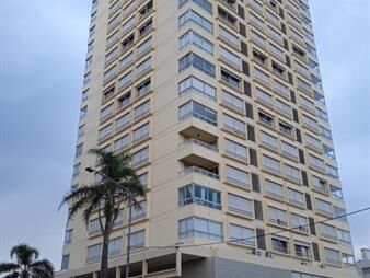https://www.gallito.com.uy/apartamento-venta-en-peninsula-inmuebles-24369213