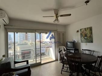 https://web5.gallito.com.uy/a-pasos-del-mar-200-metros-de-los-dedos-y-300-metros-del-inmuebles-20228118