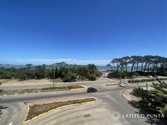 https://web5.gallito.com.uy/mansa-apartamento-de-dos-dormitorios-inmuebles-23560780