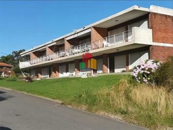 https://web5.gallito.com.uy/vende-apartamento-de-2-dormitorios-con-bajas-expensas-play-inmuebles-23560788