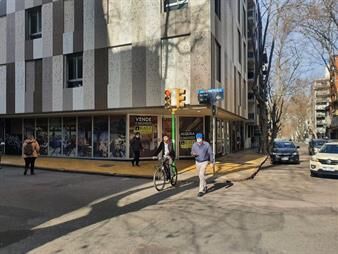 https://www.gallito.com.uy/gran-esquina-san-jose-y-gutierrez-ruiz-apto-gastronomico-inmuebles-24409967