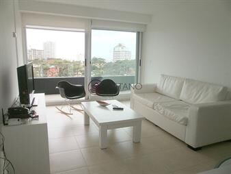 https://web5.gallito.com.uy/alquiler-temporario-apartamento-3-dormitorios-en-mansa-inmuebles-24480892