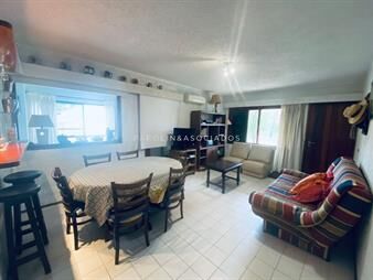 https://web5.gallito.com.uy/apartamento-en-venta-2-dormitorios-roosevelt-inmuebles-23822381