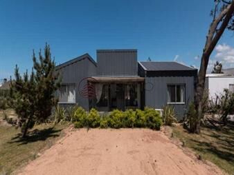 https://web5.gallito.com.uy/casa-en-venta-3-dormitorios-josãâ©-ignacio-inmuebles-24506830