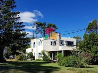 https://web5.gallito.com.uy/casa-en-la-barra-la-barra-inmuebles-22966641