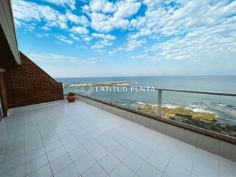 https://web5.gallito.com.uy/pent-house-en-primera-linea-al-ocã©ano-inmuebles-24149884