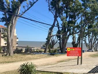 https://www.gallito.com.uy/venta-de-casa-en-atlantida-4-dorm-836-m2-de-terreno-inmuebles-23066472