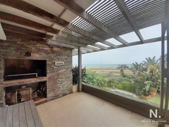 https://www.gallito.com.uy/venta-de-espectacular-apartamento-en-edifico-selenza-manan-inmuebles-24631012