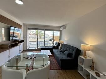 https://web5.gallito.com.uy/venta-apartamento-1-dormitorio-y-medio-en-peninsula-con-gar-inmuebles-23353266