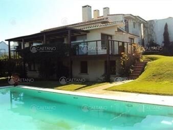 https://web5.gallito.com.uy/en-el-centro-de-la-barra-a-pasos-del-mar-inmuebles-20730787