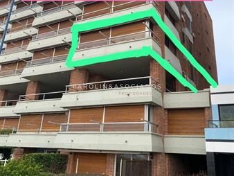 https://web5.gallito.com.uy/edificio-varaderovista-al-puerto-y-a-gorlero-4-dormitorio-inmuebles-24590860