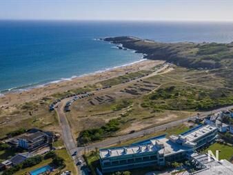 https://web5.gallito.com.uy/venta-de-apartamento-monoambiente-en-syrah-punta-ballena-inmuebles-24737594