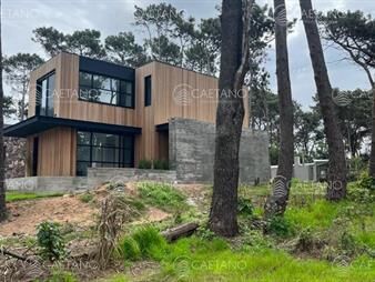 https://web5.gallito.com.uy/alquiler-temporal-casa-3-dormitorios-montoya-la-barra-inmuebles-24486821
