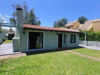 https://www.gallito.com.uy/casa-en-el-tesoro-3-dormitorios-a-mts-del-puente-de-la-ba-inmuebles-24921587