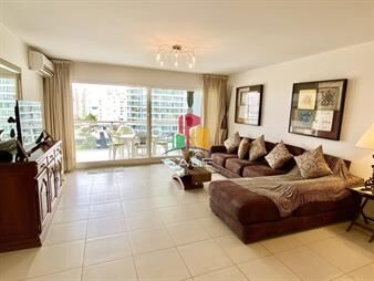 https://web5.gallito.com.uy/amplio-apartamento-alquiler-anual-inmuebles-21962750