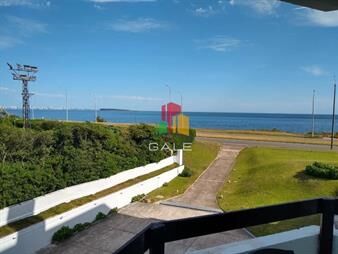 https://web5.gallito.com.uy/oportunidad-muy-comodo-y-luminoso-apartamento-frente-a-la-inmuebles-21962580