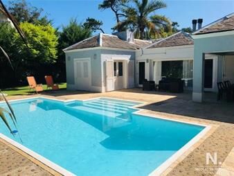 https://web5.gallito.com.uy/casa-en-brava-3-dormitorios-inmuebles-24987289