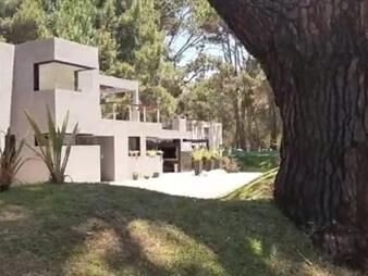 https://web5.gallito.com.uy/casa-complejo-solanas-barrio-cerrado-inmuebles-24062381