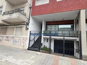 https://web5.gallito.com.uy/alquiler-casa-de-250m2-en-palermo-inmuebles-25023040