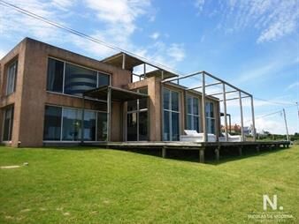https://web5.gallito.com.uy/excelente-casa-frente-al-mar-en-la-zona-montoya-inmuebles-25026143
