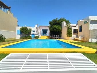 https://web5.gallito.com.uy/casa-en-la-barra-la-barra-inmuebles-25034220