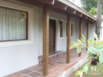https://web5.gallito.com.uy/hermosa-casa-con-construcciã³n-tradicional-inmuebles-25034776