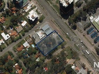 https://web5.gallito.com.uy/excelente-lote-en-esquina-ideal-inversion-desarrollo-u-inmuebles-25036481