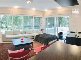https://web5.gallito.com.uy/apartamento-en-punta-ballena-punta-ballena-inmuebles-25036523