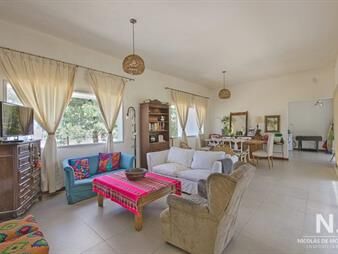 https://web5.gallito.com.uy/casa-en-venta-la-arbolada-inmuebles-25036544