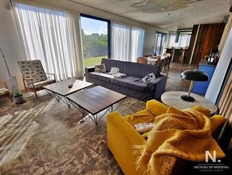https://www.gallito.com.uy/casa-en-manantiales-punta-piedras-inmuebles-25036836