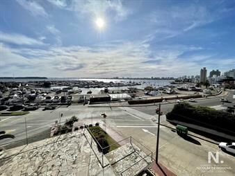 https://web5.gallito.com.uy/apartamento-2-dormitorios-puerto-de-punta-del-este-inmuebles-25037948