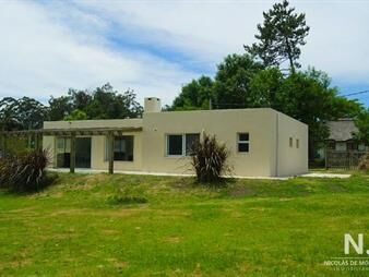 https://web5.gallito.com.uy/casa-en-venta-golf-san-rafael-punta-del-este-oportunida-inmuebles-25041973