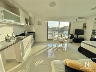 https://web5.gallito.com.uy/venta-de-apartamento-monoambiente-en-edificio-place-lafayet-inmuebles-25042320