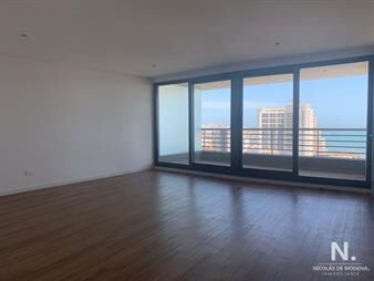 https://web5.gallito.com.uy/apartamento-de-dos-dormitorios-con-vista-al-mar-en-venta-al-inmuebles-25034359